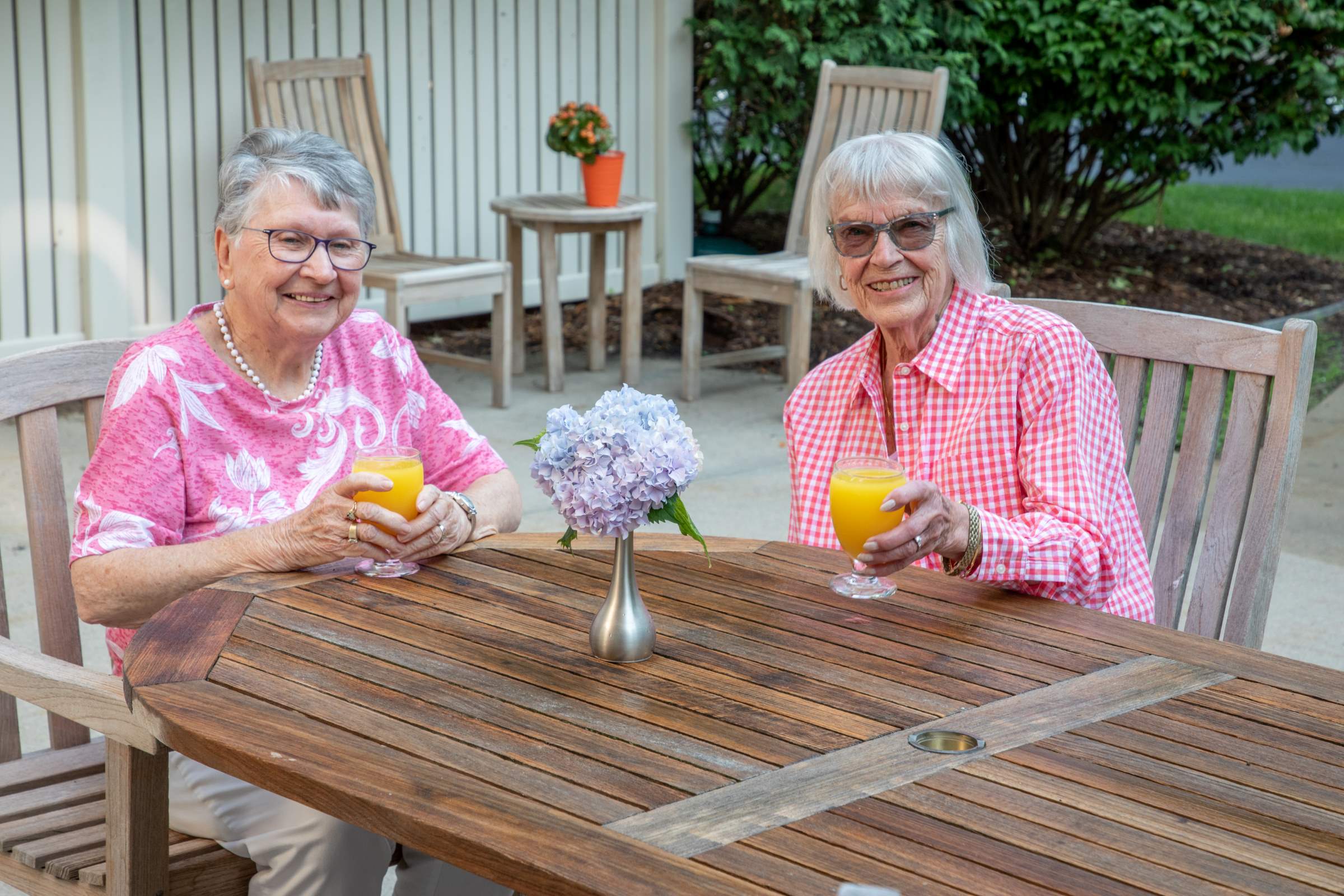 ladies dining