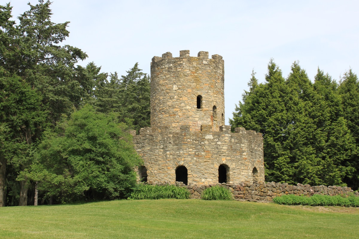Clinton Castle