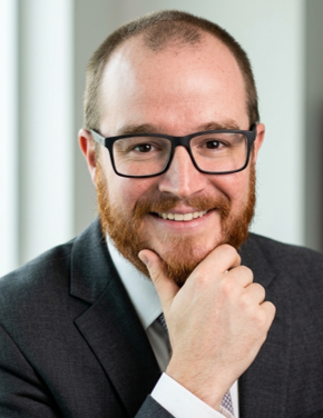 chris spier headshot